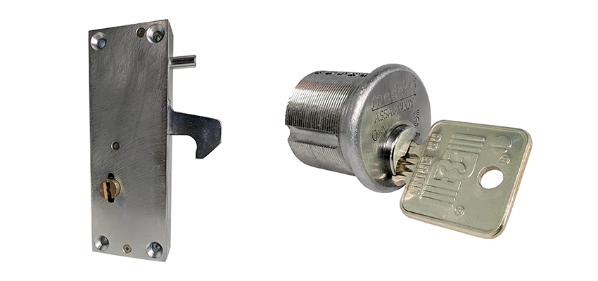 RR Fence Gates Brink Locks Repair in Westlake Village, California