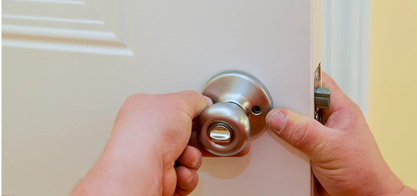 After-hours Locksmith For Lock And Key Installation in Westlake Village, CA