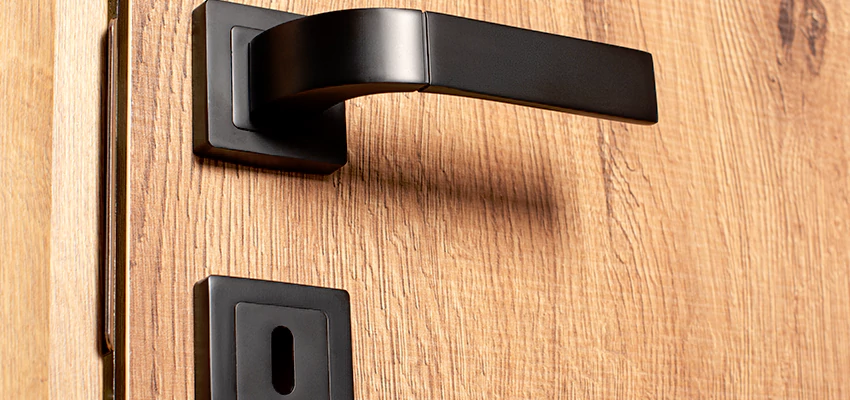 Weekend Lockout Assistance Troubleshooting in Westlake Village, California